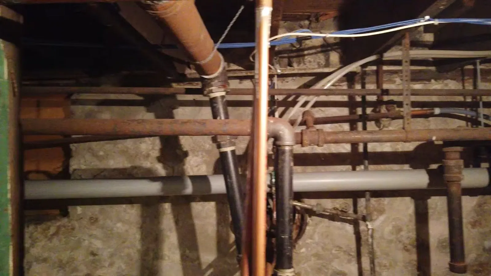 Basement Plumbing and Drains Piping Overview Piping overview during basement plumbing and drains
