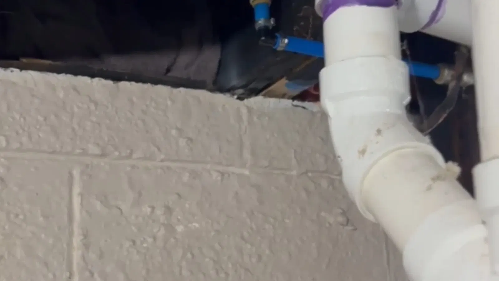 Frozen water line repair with focus on pipe fitting