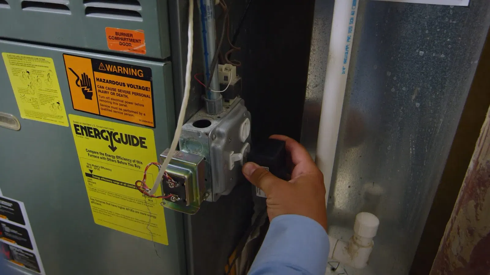 Shutoff valve used in gas line installation repair