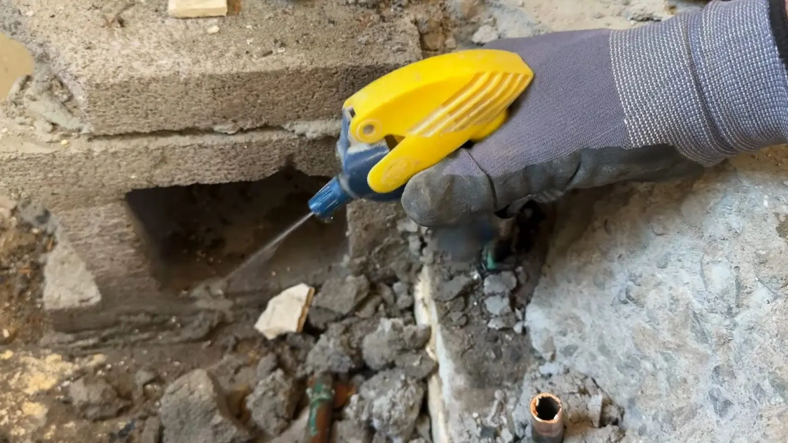 Plumbing leak detection with focus on exposed pipe access