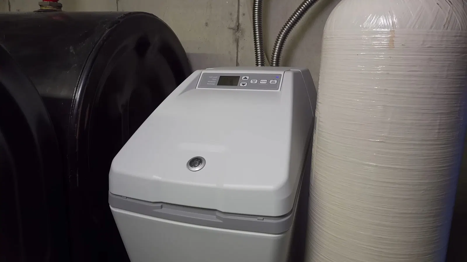 Water Softener Cleaning Equipment Overview Water softener cleaning with focus on equipment overview